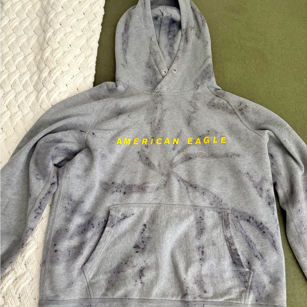 American Eagle AE Tie-Dye Swirl Hoodie Sweatshirt Gray & Yellow Logo